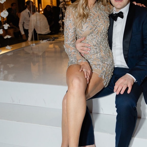 Oscar de la Renta | Long Sleeve Crystal Leaves Cocktail Dress - Picture 4 of 6